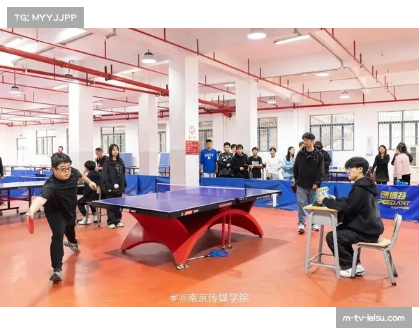 济南校园羽毛球比赛顺利落幕 泉海学校与实验高级中学分获初中高中组团体第一