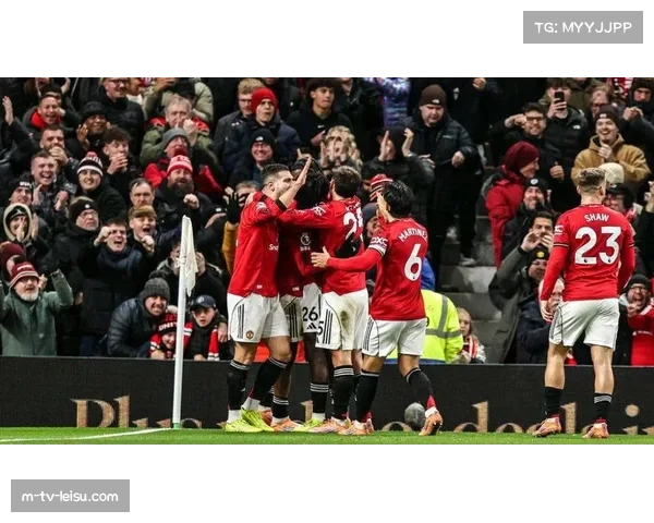 曼联主场险胜富勒姆 谢什科世界波助球队惊险全取三分